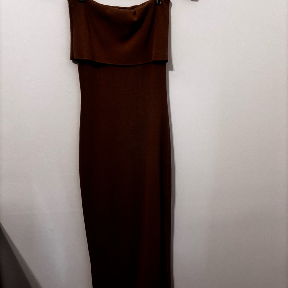 Double Zero Red Strapless Sheath Dress for Weddings